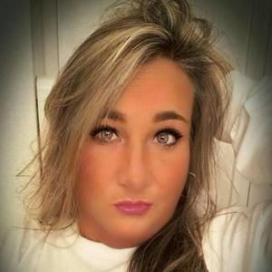 Meet your Posher, Joy